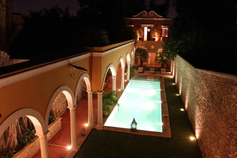 Hotel Hacienda Merida Vip Exterior photo